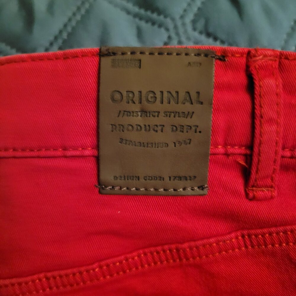 Pants - Picture 4 of 5